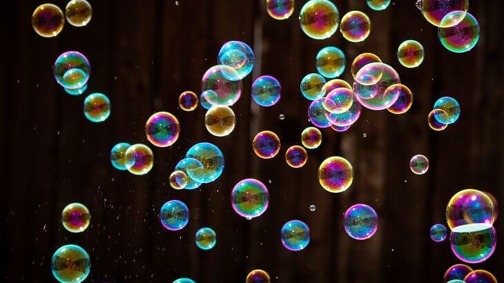 Bubbles-black.jpg